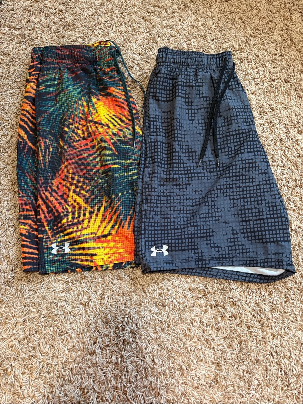 Under Armour Men’s Swim Trunks size Medium set of 2